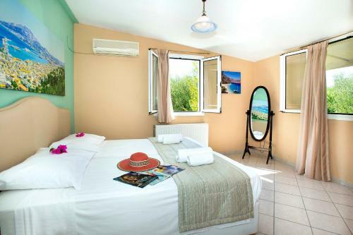 Zante Lux Villa - Private Heated Pool & Garden