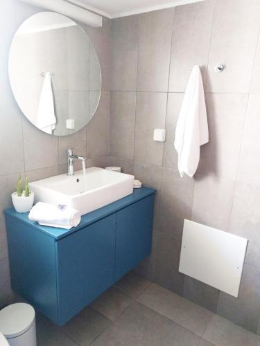Apartamento 1 Min. To Sandy Beach, Calm, Spacious, Central Apt.