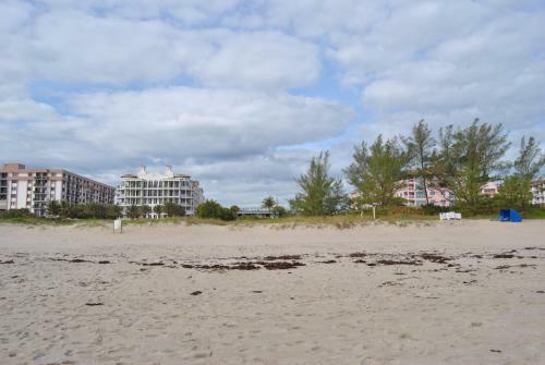 Hotel Sand Dune Shores