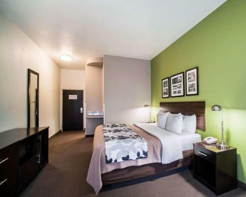 Hotel Sleep Inn & Suites Cave City
