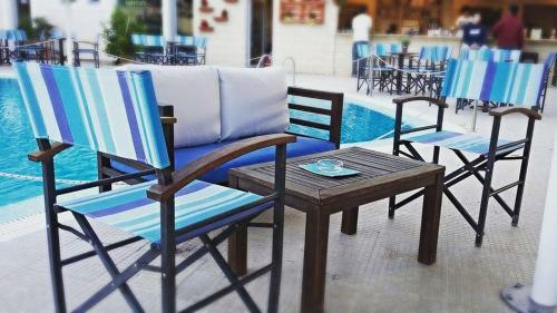 Oasis Hotel