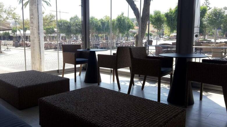 Aenos Hotel