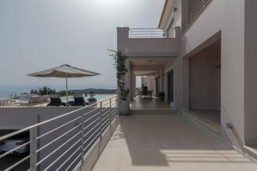 Luxury Private Villa With Outstanding 180� Seaview