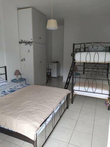 Apartamento Eleni Karouti Rooms For Rent
