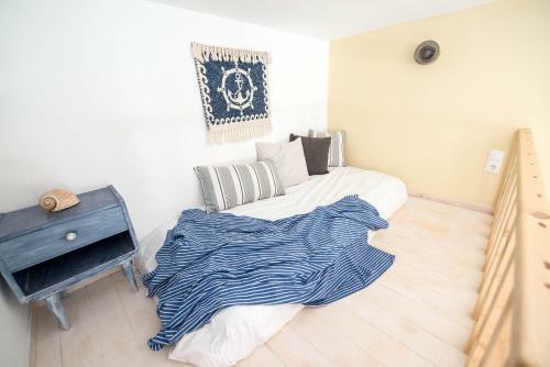 Aquarella-fairytale Apartment With Sunset View