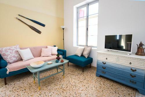 Aquarella-fairytale Apartment With Sunset View