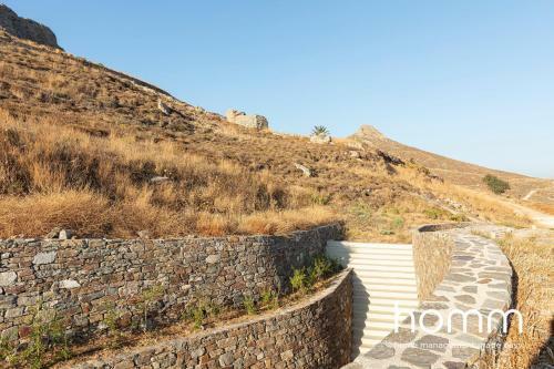 Kyr Mimis Homm Contemporary Cycladic Design Villa