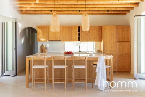 Kyr Mimis Homm Contemporary Cycladic Design Villa
