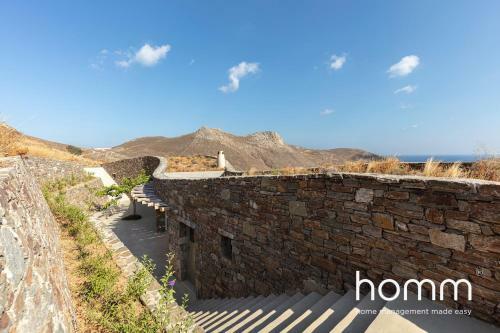 Kyr Mimis Homm Contemporary Cycladic Design Villa