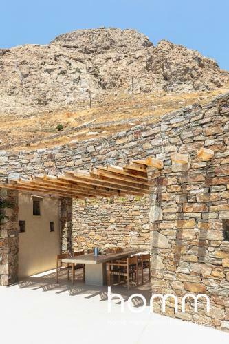 Kyr Mimis Homm Contemporary Cycladic Design Villa