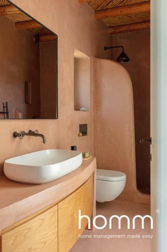 Kyr Mimis Homm Contemporary Cycladic Design Villa