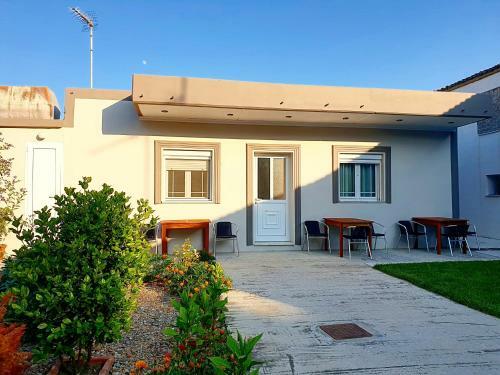 Repanidi Apartments