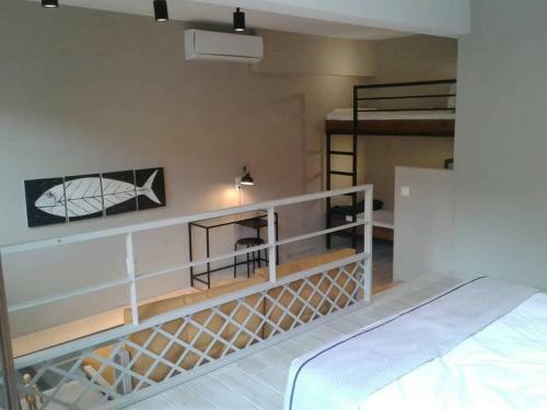Modern Historical Center Apartment In Preveza 75m2