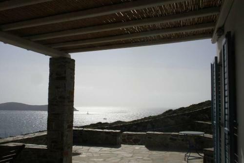 Sea Breeze Serifos
