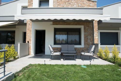 Quintessence Level Suites