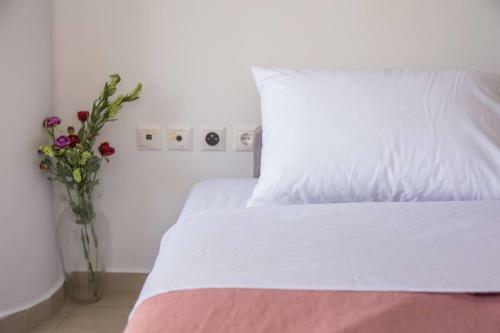 Modern Apartment B - 5min Walk To Beach - AC - Wifi