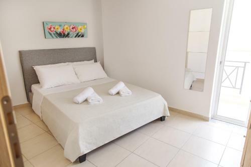 Modern Apartment - 5min Walk To Beach - AC - Wifi