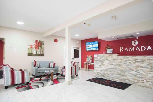 Hotel Ramada Limited 100 Mile House - Standard Cb