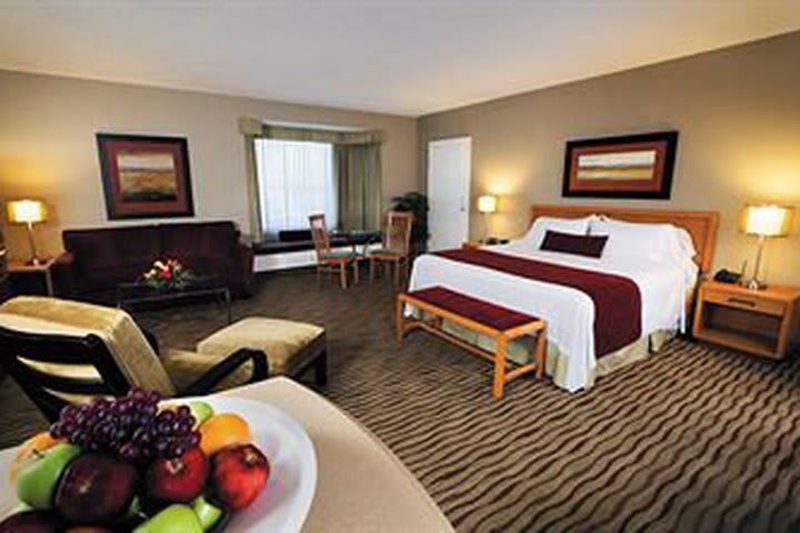 Hotel Delta Prince Edward