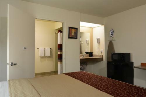 Hotel Red Roof Inn San Dimas