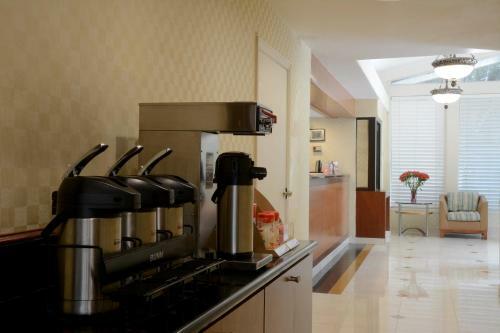 Hotel Red Roof Inn San Dimas