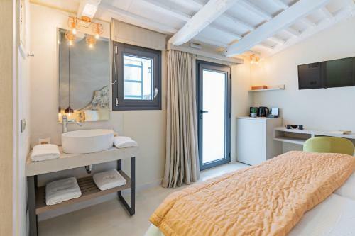 Hotel Mitos-suites