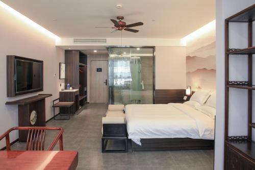 East Hotel