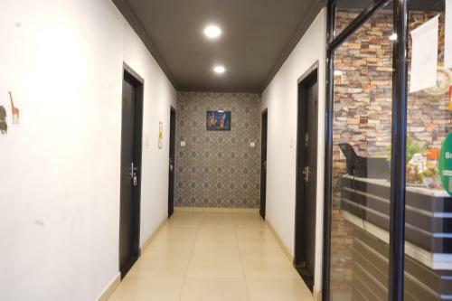Hotel 36 Garh Inn By Wb Inn