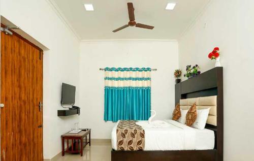 Hotel Brindavan Beach Resort