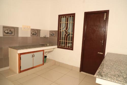 Hotel Manora Residency