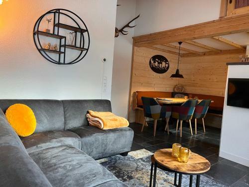 Chalet La Bosch, 7-persoons Luxe Eigen Woning Met Priv�tuin