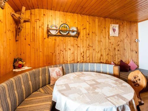 Wooden Apartment In Hart With Terrace