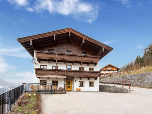 Wooden Apartment In Hart With Terrace