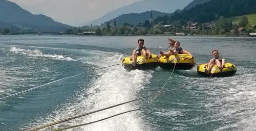 Apartamento Chalets Z�hrer - Wohnen Am Wasser