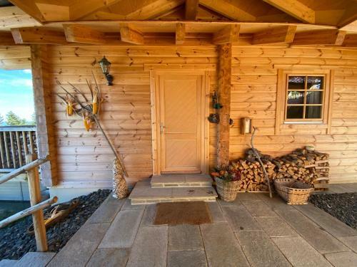 Almh�tten Skorianz- Die Gr�ne Hirschh�tte