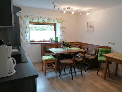 Apartamento Ferienhaus Sch�pf - Die Hoamat
