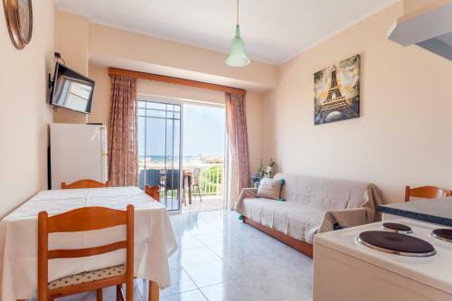 Christine Seaside Apartments In Chania