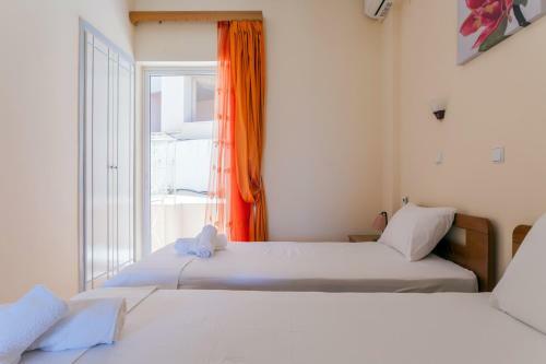 Christine Seaside Apartments In Chania