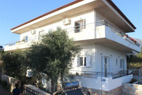 Minas New Apartment 2mins Walking From Stoupa Beach