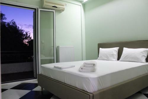 Minas New Apartment 2mins Walking From Stoupa Beach