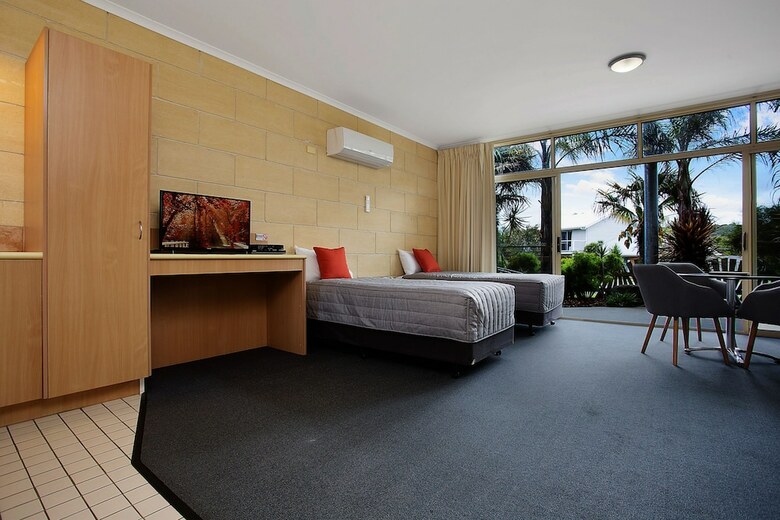 Portside Motel