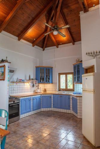 Sunray Luxury Apartment Zagora With Piano