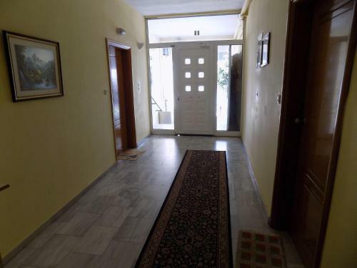 George's Apartment In Volos Area