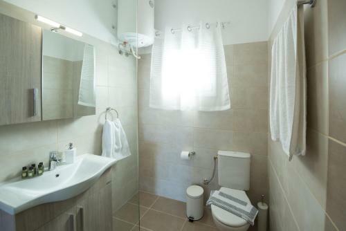 Darmanin Apartment 3 Gyalos Corfu