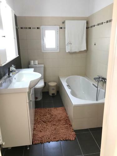 Villa Korais Luxury 3br Apt With Sea View