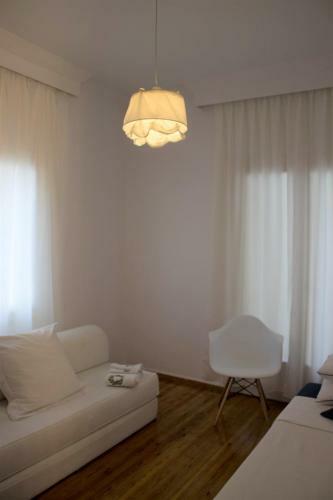 Central Luxury Apartment At Proxenou Koromila