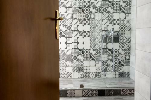 Luxury Apartments In Skg