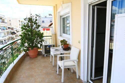 Apartment With Marina View