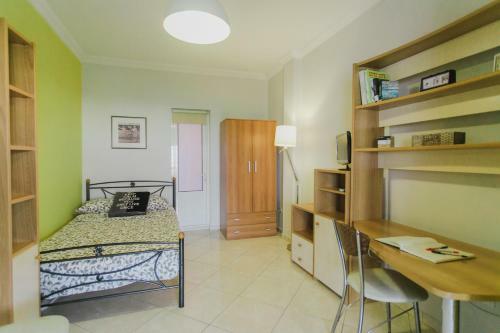 Top Floor Apartment At The City Center