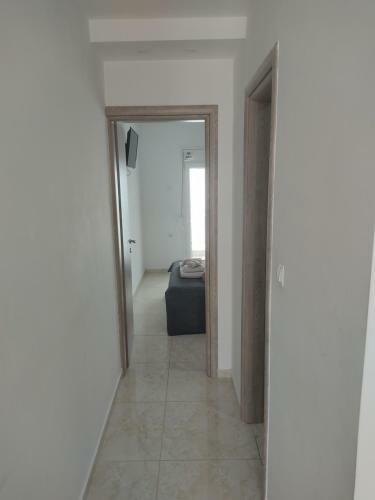 El Mar Apartments